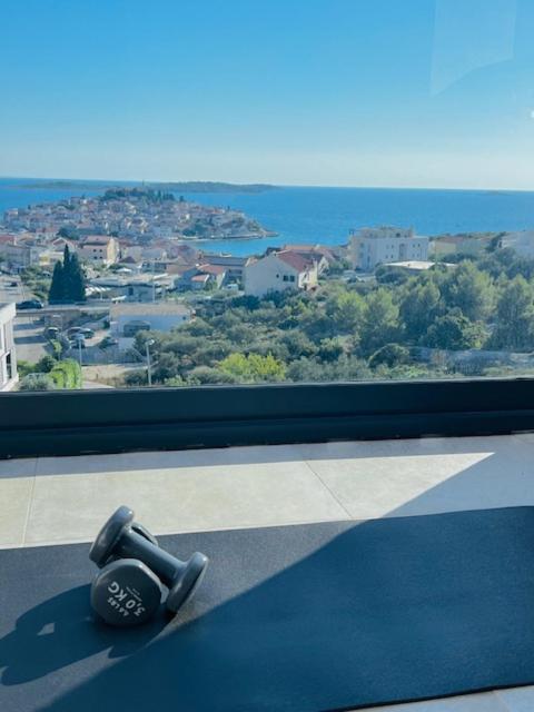 Milisa Residence Примоштен Экстерьер фото
